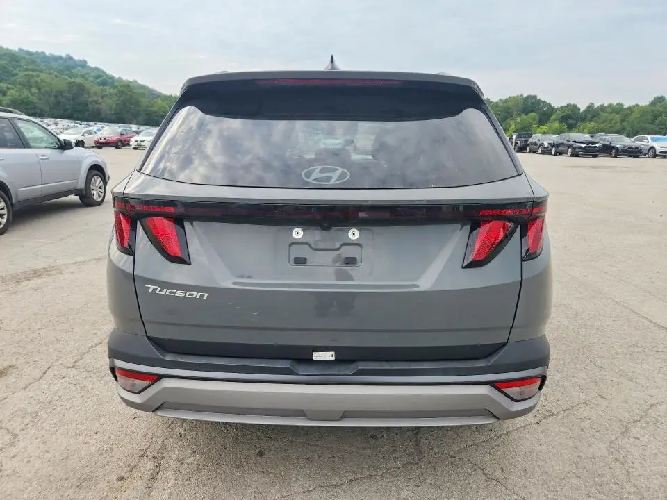 2026 HYUNDAI TUCSON SEL  