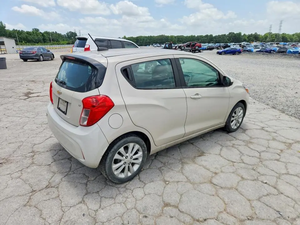 2017 CHEVROLET SPARK 1LT  