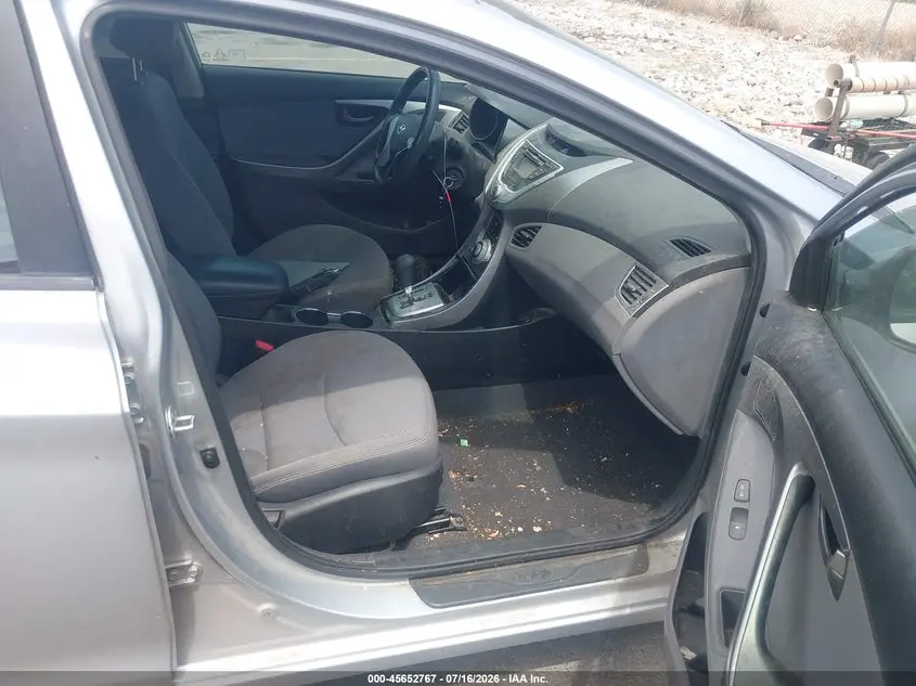 2013 HYUNDAI ELANTRA GLS