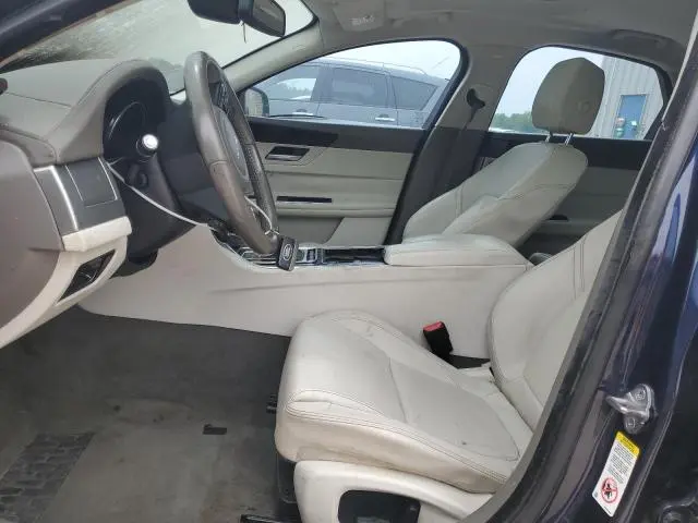 2017 JAGUAR XF PREMIUM  