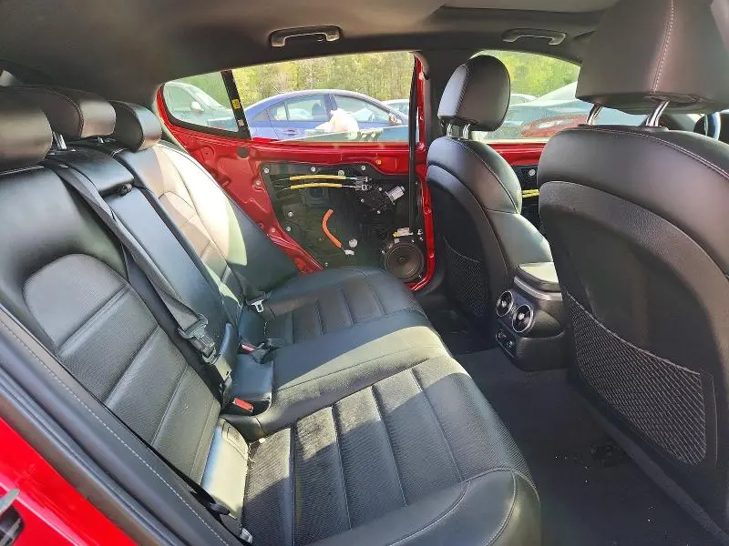 2018 KIA STINGER GT2  
