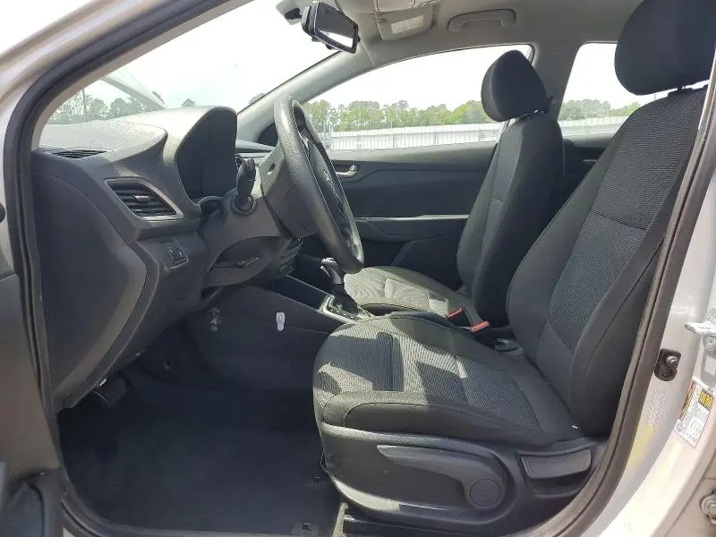 2021 HYUNDAI ACCENT SE  