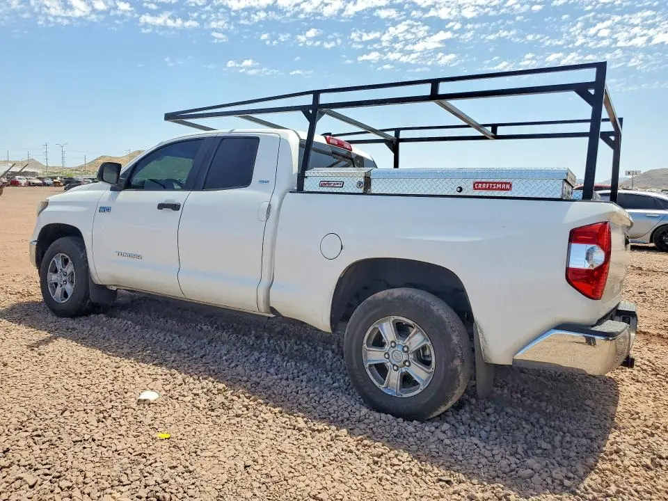 2020 TOYOTA TUNDRA SR5  