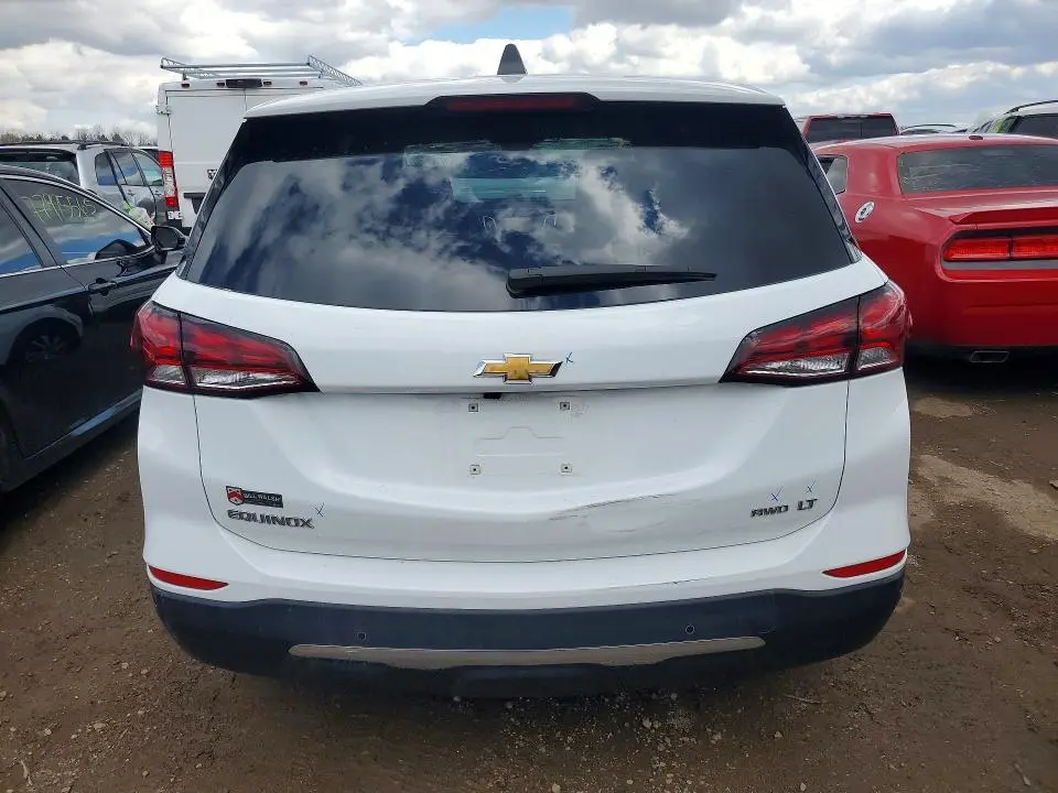 2023 CHEVROLET EQUINOX LT  