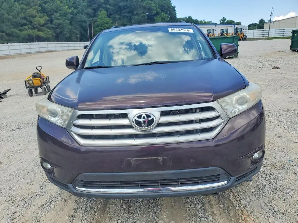 2013 TOYOTA HIGHLANDER LIMITED  