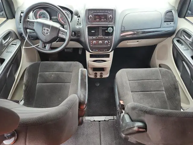 2012 DODGE GRAND CARAVAN SE  