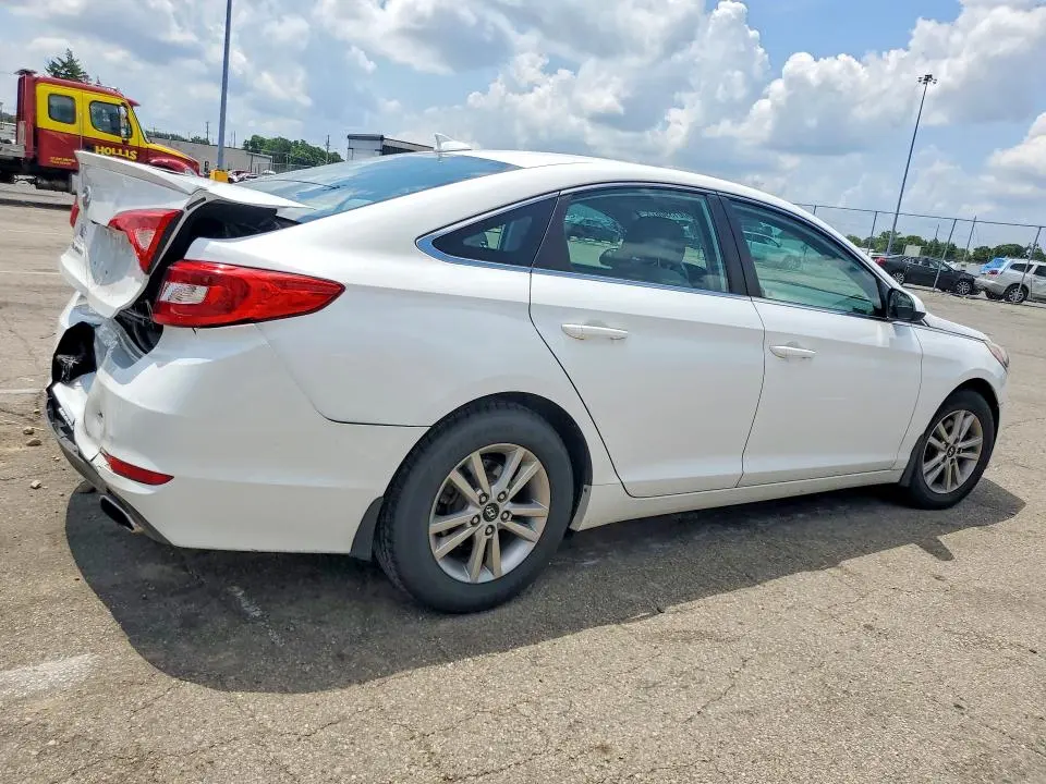 2015 HYUNDAI SONATA SE  