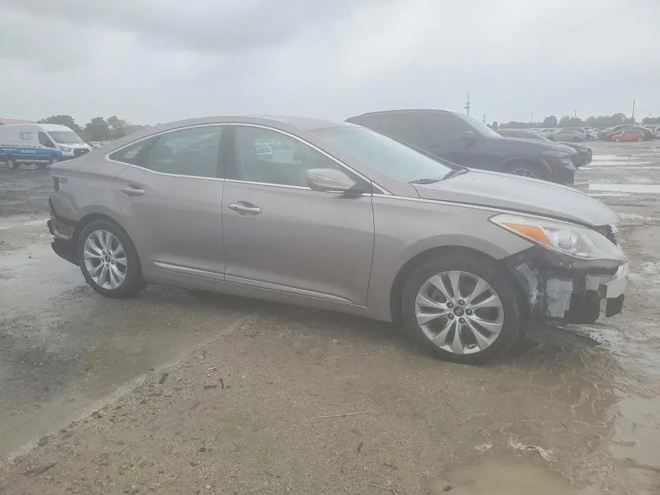 2012 HYUNDAI AZERA BASE  