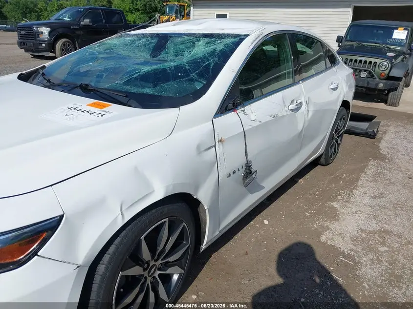2018 CHEVROLET MALIBU LT