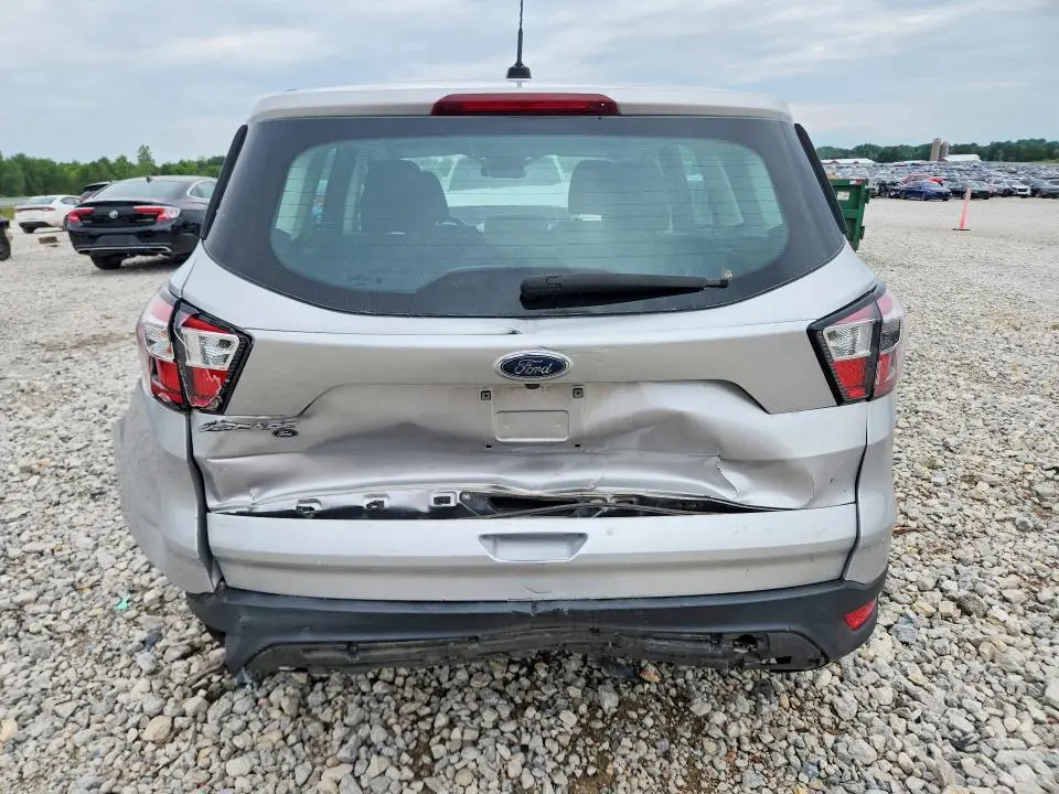 2017 FORD ESCAPE S  