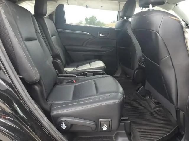 2018 TOYOTA HIGHLANDER LIMITED  