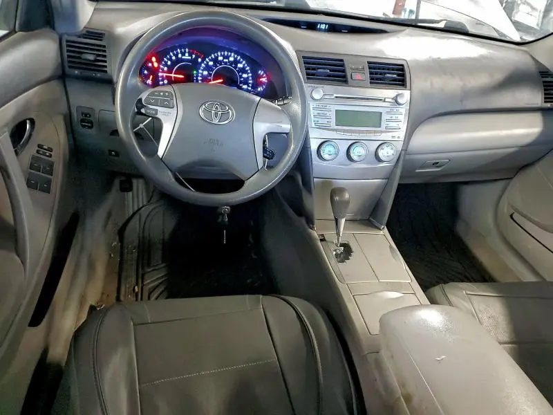2010 TOYOTA CAMRY BASE  