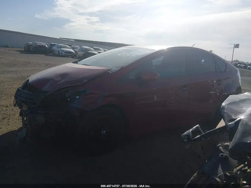 2014 TOYOTA PRIUS THREE