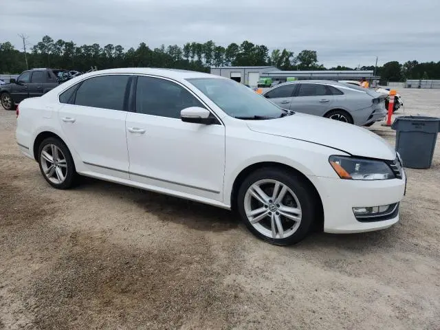 2013 VOLKSWAGEN PASSAT SEL  