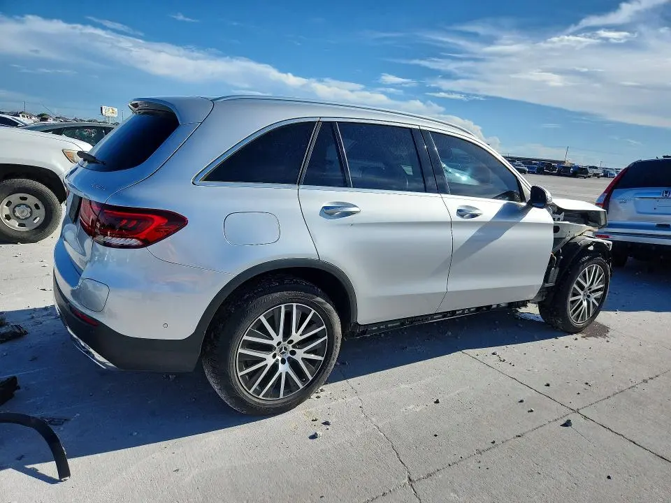 2020 MERCEDES-BENZ GLC 350E  