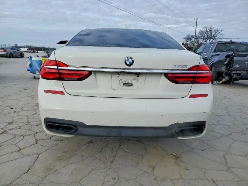 2017 BMW 750 I  