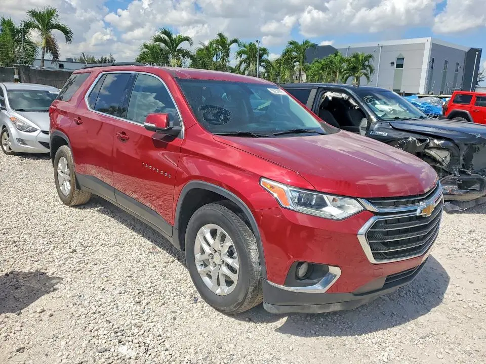 2021 CHEVROLET TRAVERSE LT  