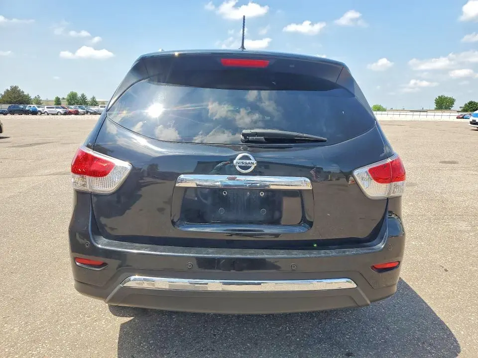 2013 NISSAN PATHFINDER S  