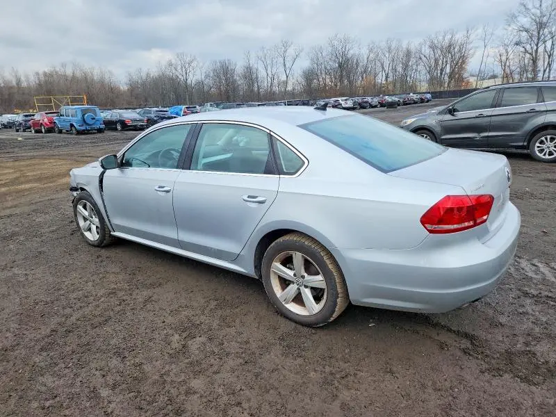 2012 VOLKSWAGEN PASSAT SE  