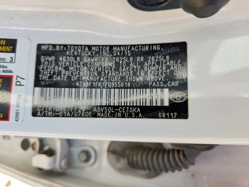 2015 TOYOTA CAMRY SE  