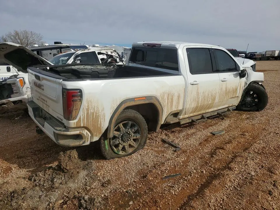 2024 GMC SIERRA K2500 AT4  