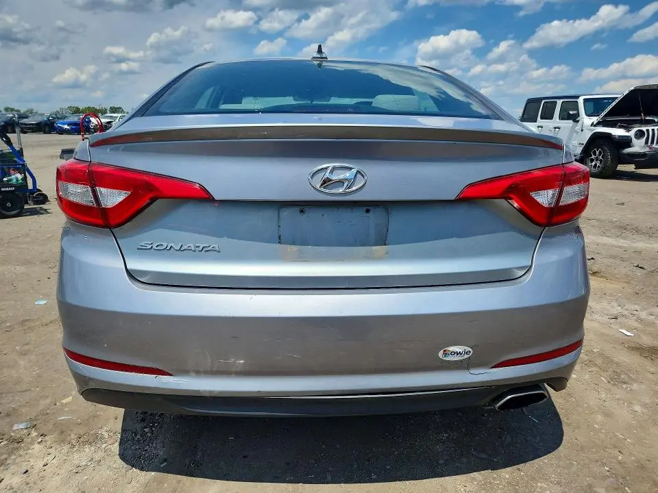 2015 HYUNDAI SONATA SE  