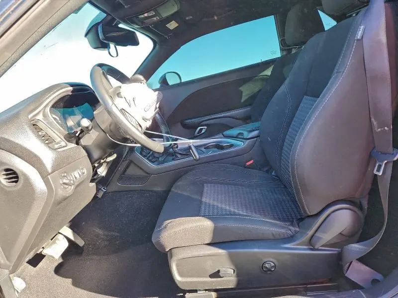 2020 DODGE CHALLENGER SXT  