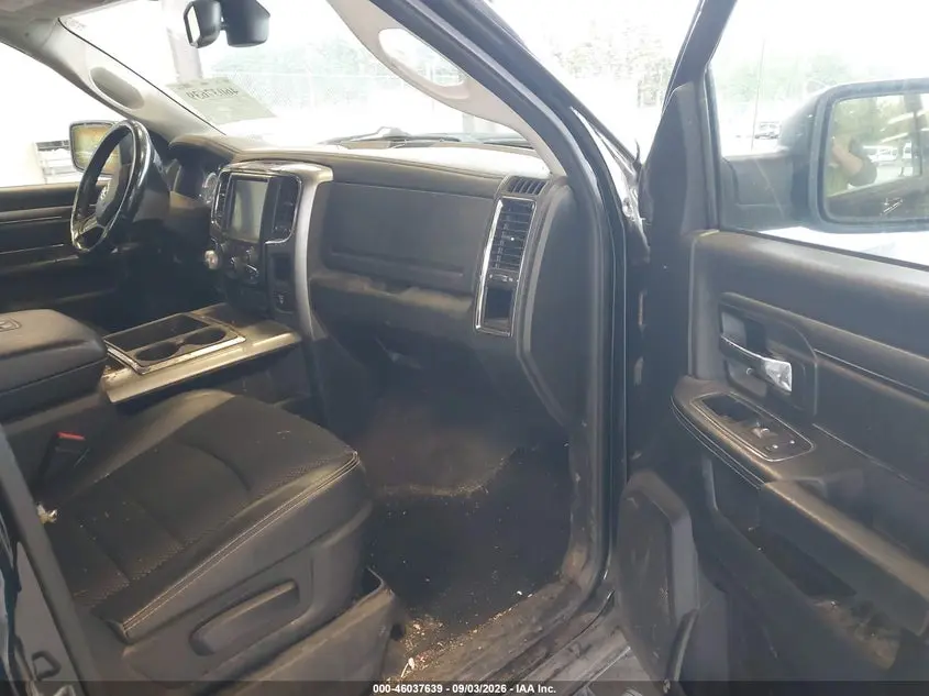2013 RAM 1500 SPORT