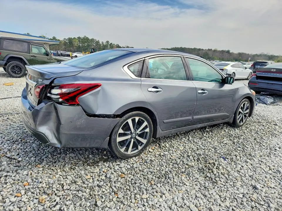 2017 NISSAN ALTIMA 2.5 SR  