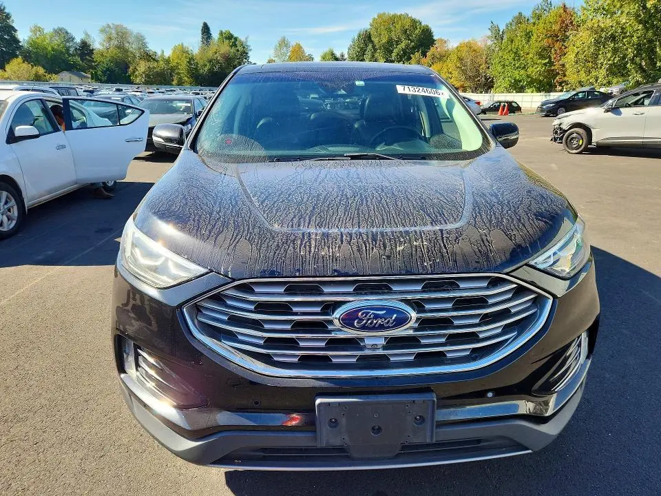 2019 FORD EDGE TITANIUM  