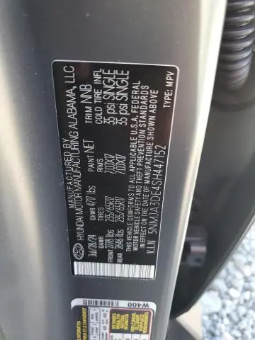 2025 HYUNDAI TUCSON SE  