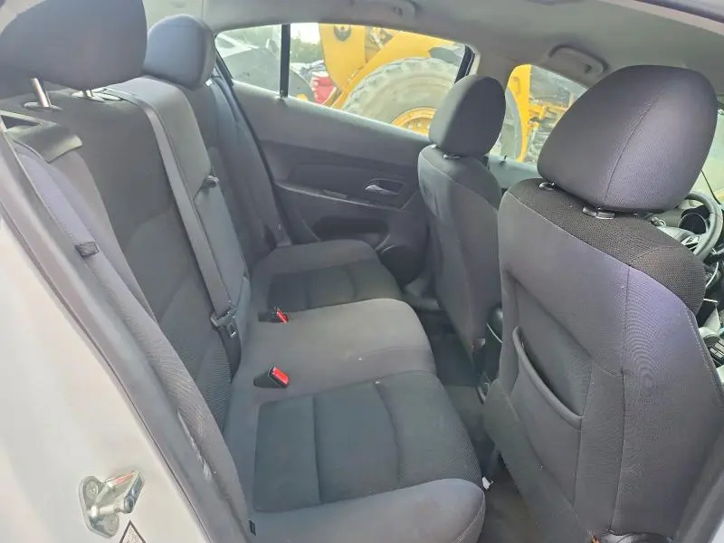 2015 CHEVROLET CRUZE LT  