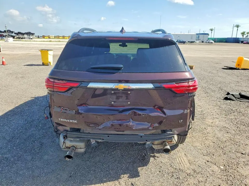 2023 CHEVROLET TRAVERSE LT  