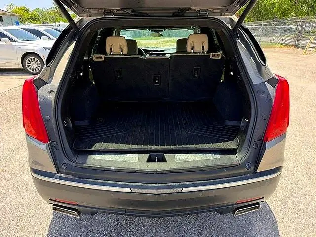 2017 CADILLAC XT5   