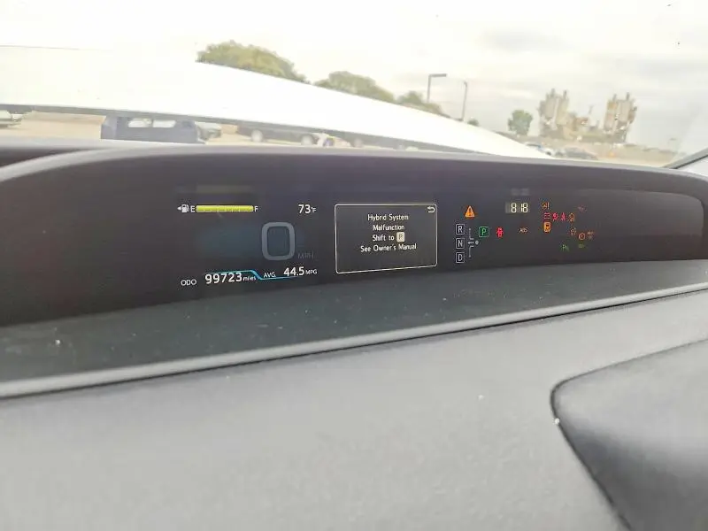 2017 TOYOTA PRIUS THREE TOURING  