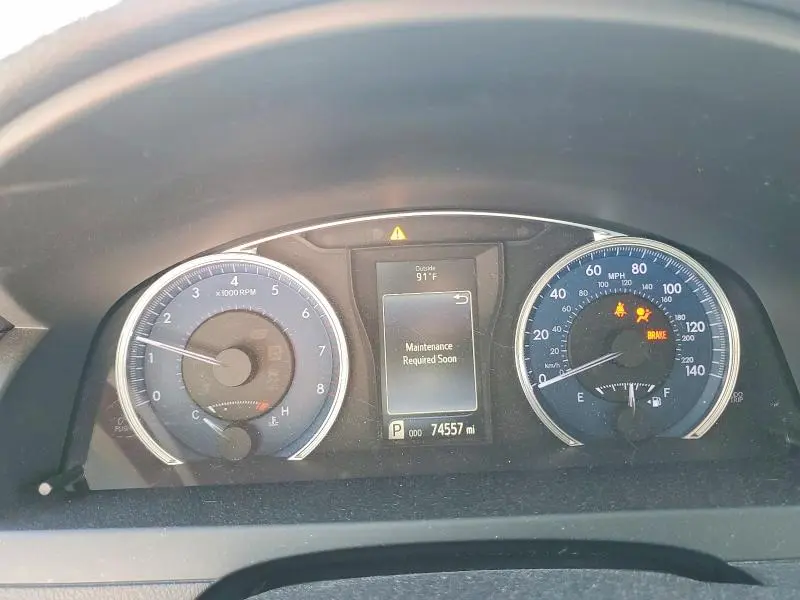 2017 TOYOTA CAMRY LE  
