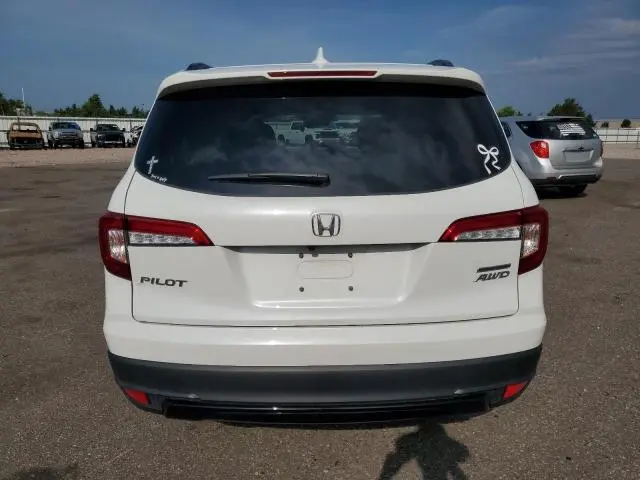 2021 HONDA PILOT SE  