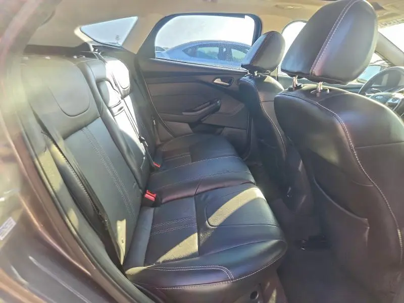 2012 FORD FOCUS TITANIUM  