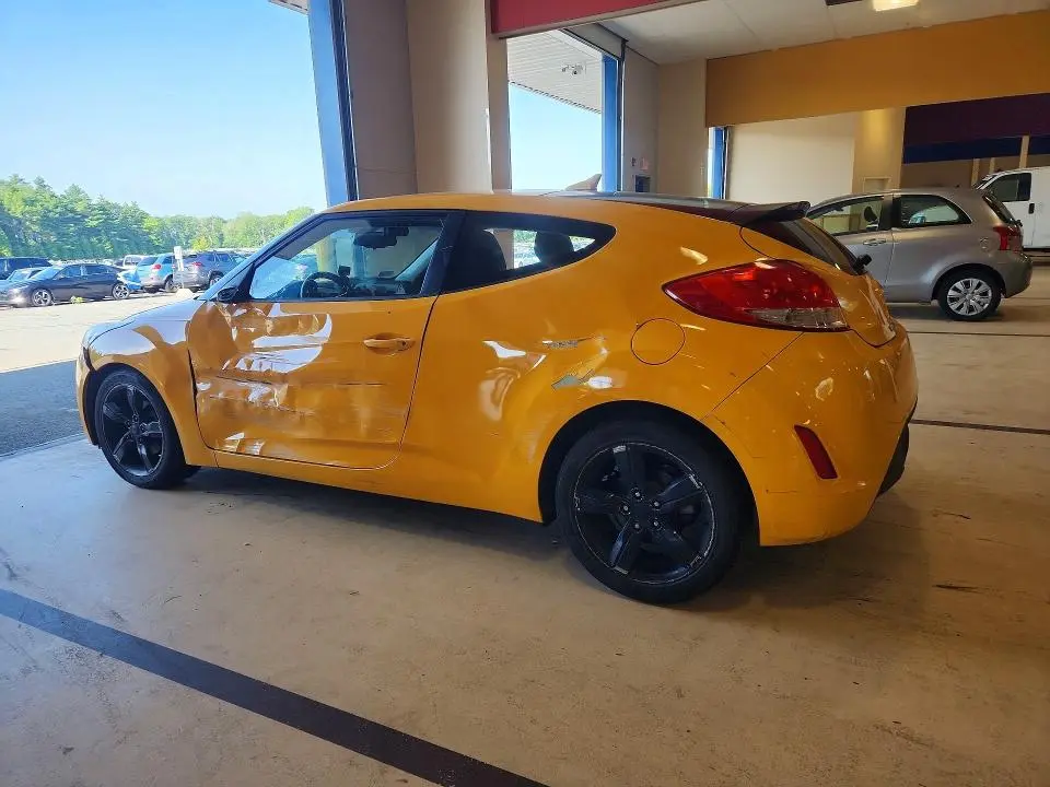 2012 HYUNDAI VELOSTER BASE  