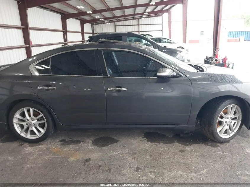 2011 NISSAN MAXIMA 3.5 SV