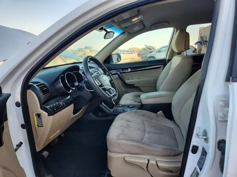 2011 KIA SORENTO   