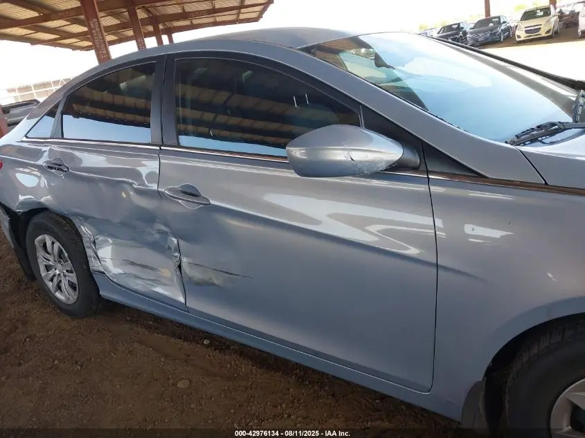 2012 HYUNDAI SONATA GLS