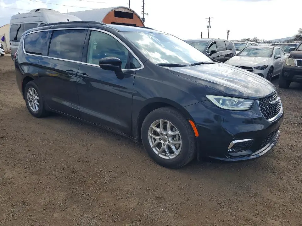 2022 CHRY PACIFICA T