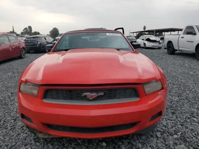 2011 FORD MUSTANG