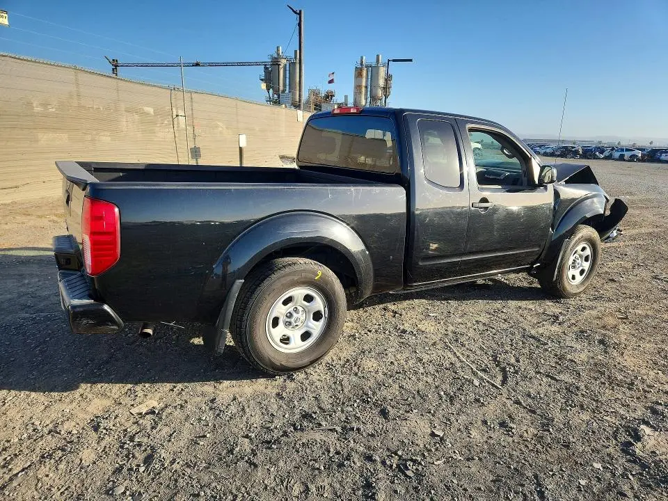 2021 NISSAN FRONTIER S  