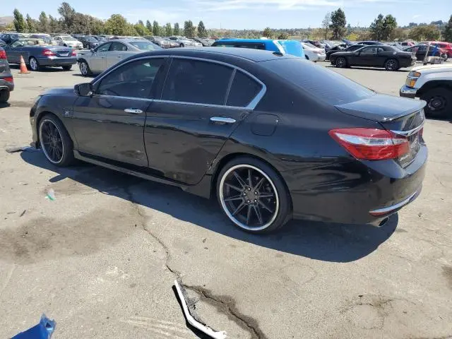 2017 HONDA ACCORD TOURING  