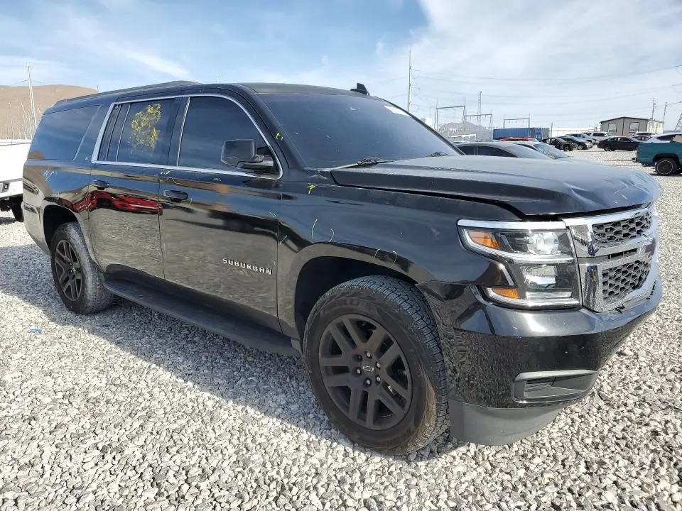 2017 CHEVROLET SUBURBAN C1500 LT  