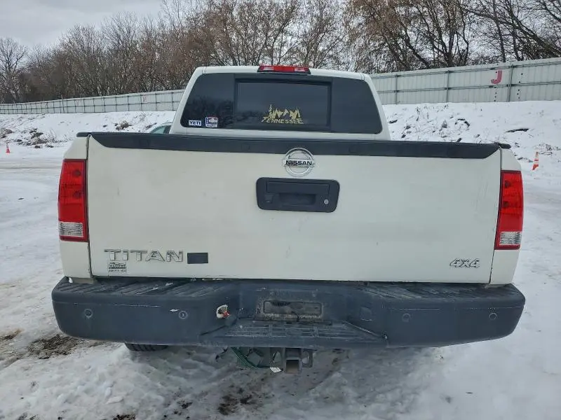 2015 NISSAN TITAN S  