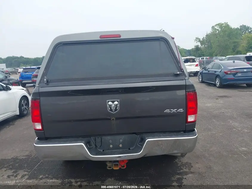 2018 RAM 1500 ST