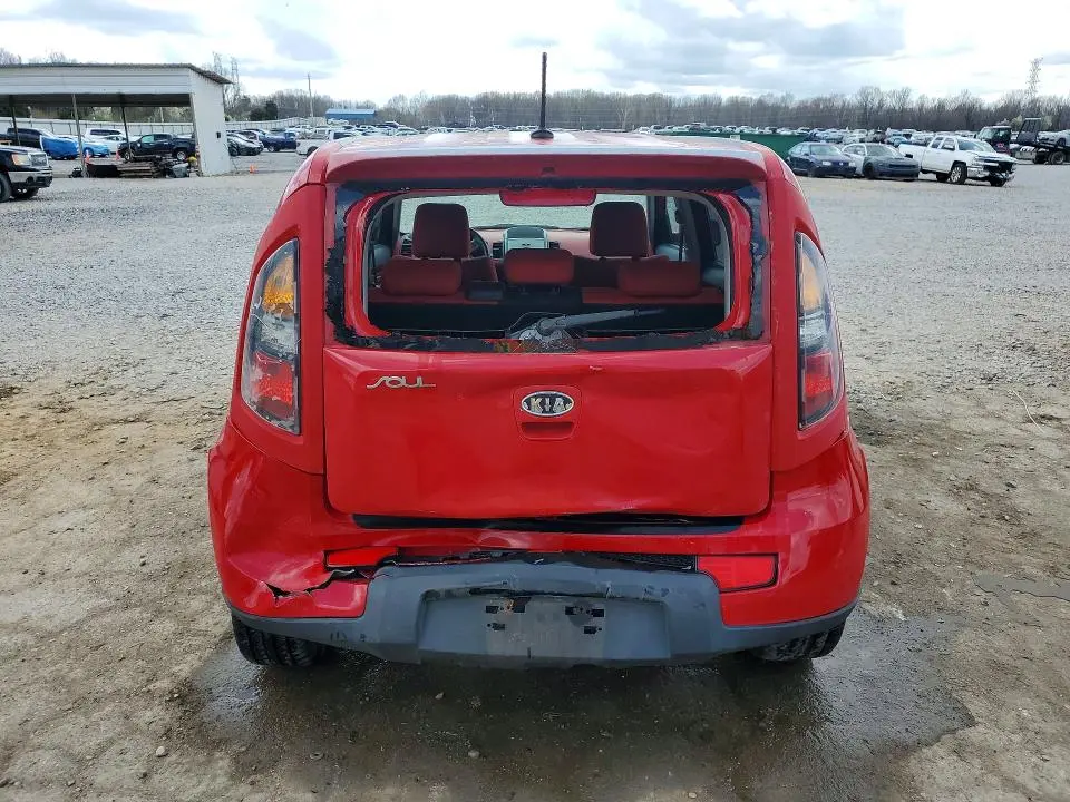 2010 KIA SOUL +  
